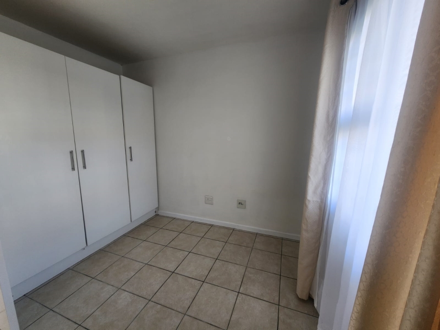 3 Bedroom Property for Sale in Elsies River Western Cape